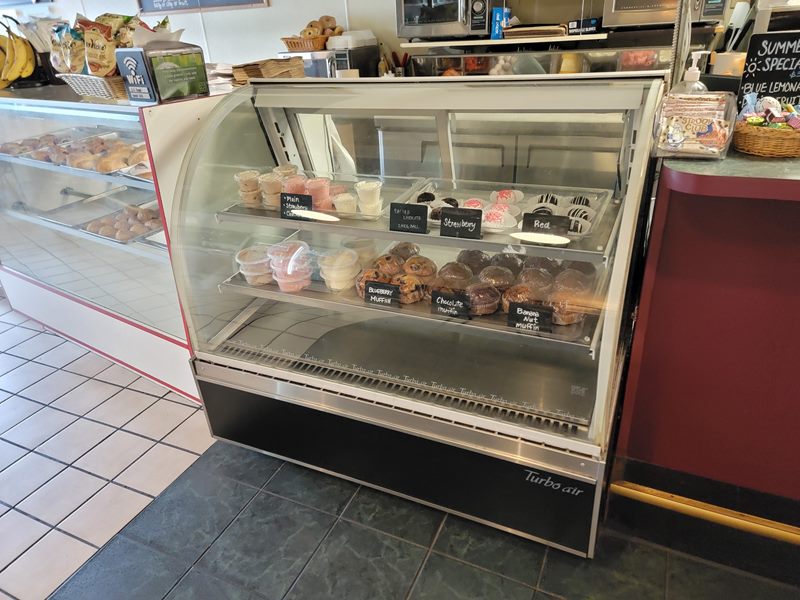 Iris Bagel & Coffee House interior